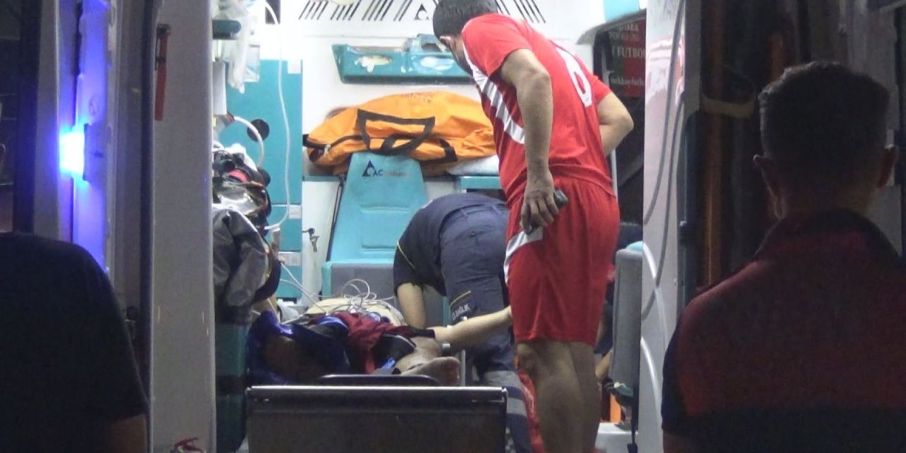 İzmir’de halı sahada maç yapan polislere silahlı saldırı! 1 polis vuruldu