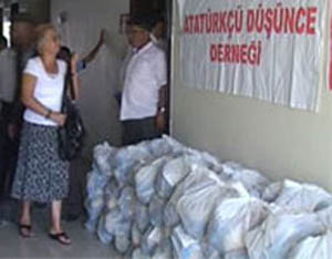 Ramazan paketlerinde bakın ne var?