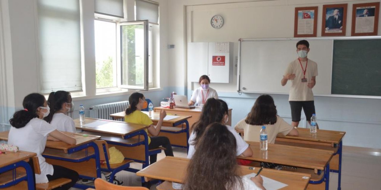 Yüz yüze eğitimde zorunlu PCR testi ücretsiz mi olacak? Bakan Koca açıkladı