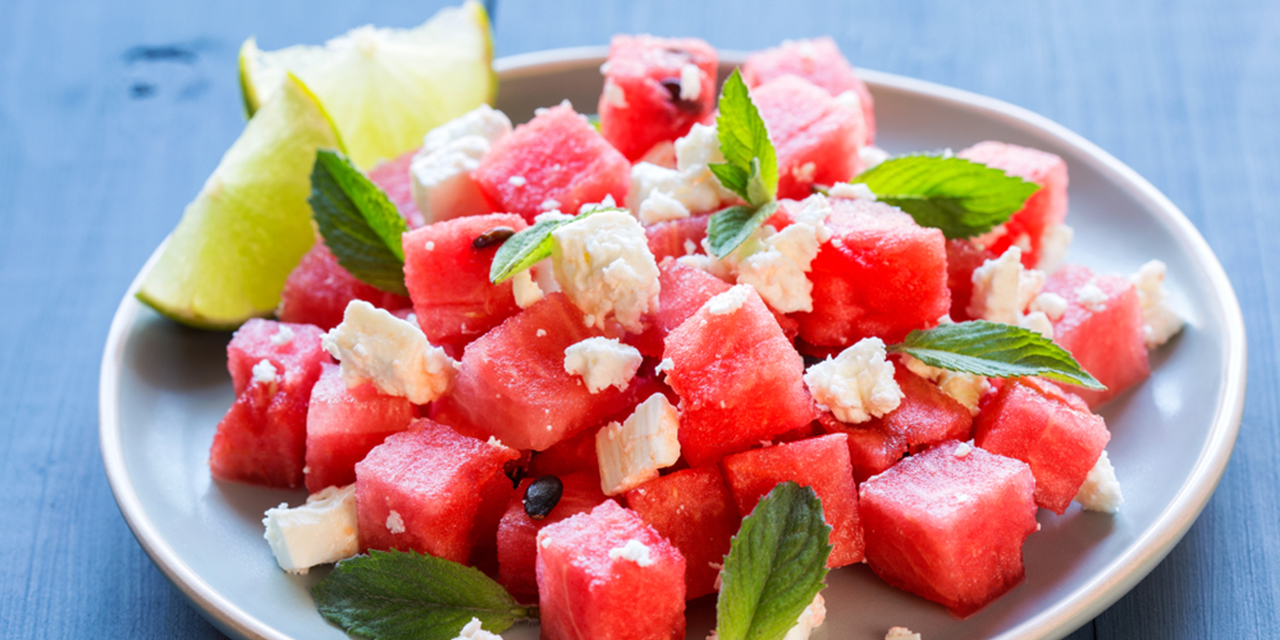 Karpuz - peynir ikilisini seviyor musunuz? Fazla yerseniz bunlar oluyor