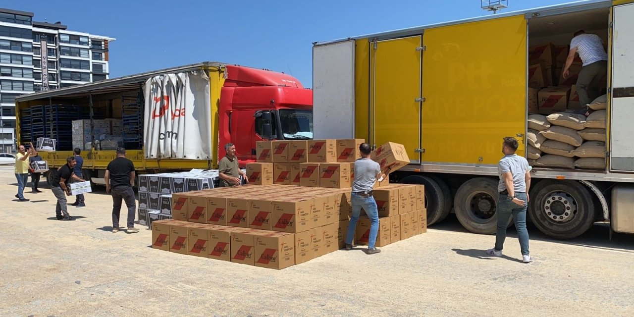 Afyon'da durdurulan tırlarda 5 milyona yakın kaçak makaron yakalandı