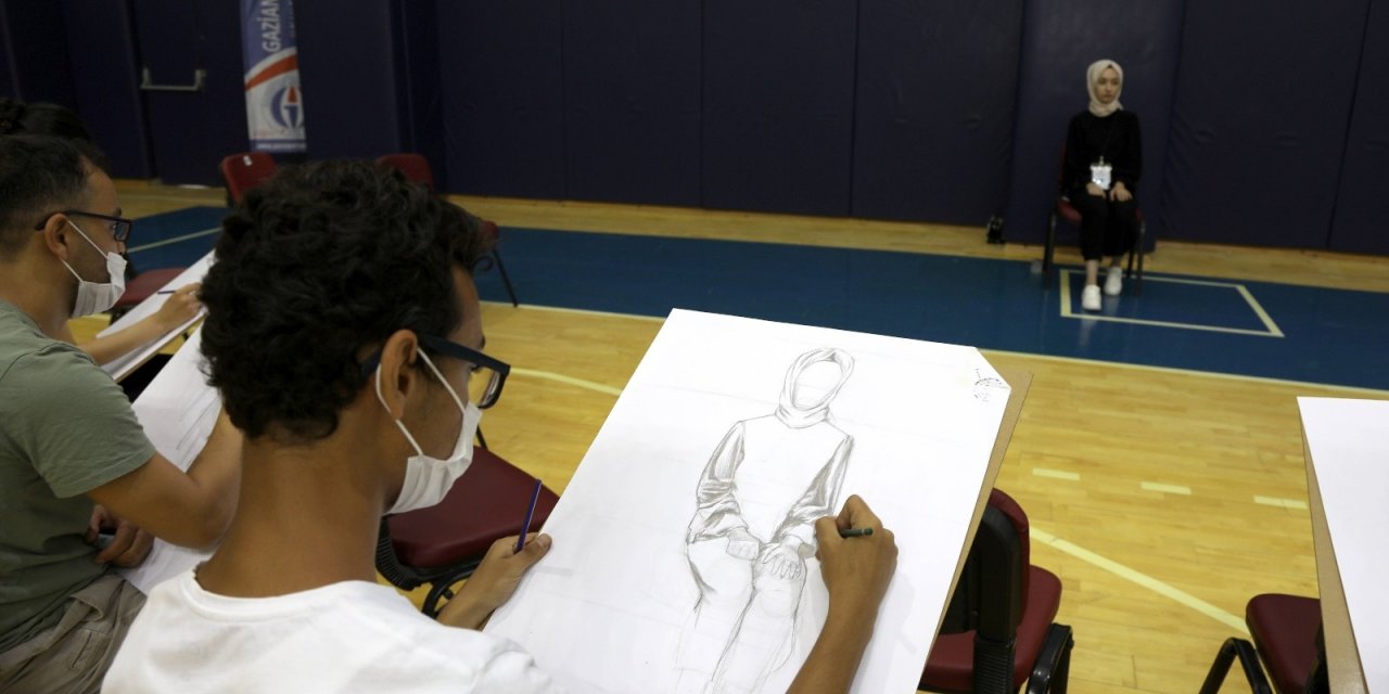 Türkiye’nin tek halı tasarım bölümü özel yetenek sınavıyla ilk öğrencilerini aldı