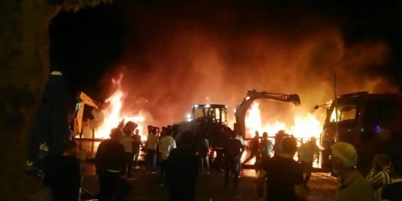 Kafede başlayan yangın restorana sıçradı! İki işletme de kullanılamaz hale geldi