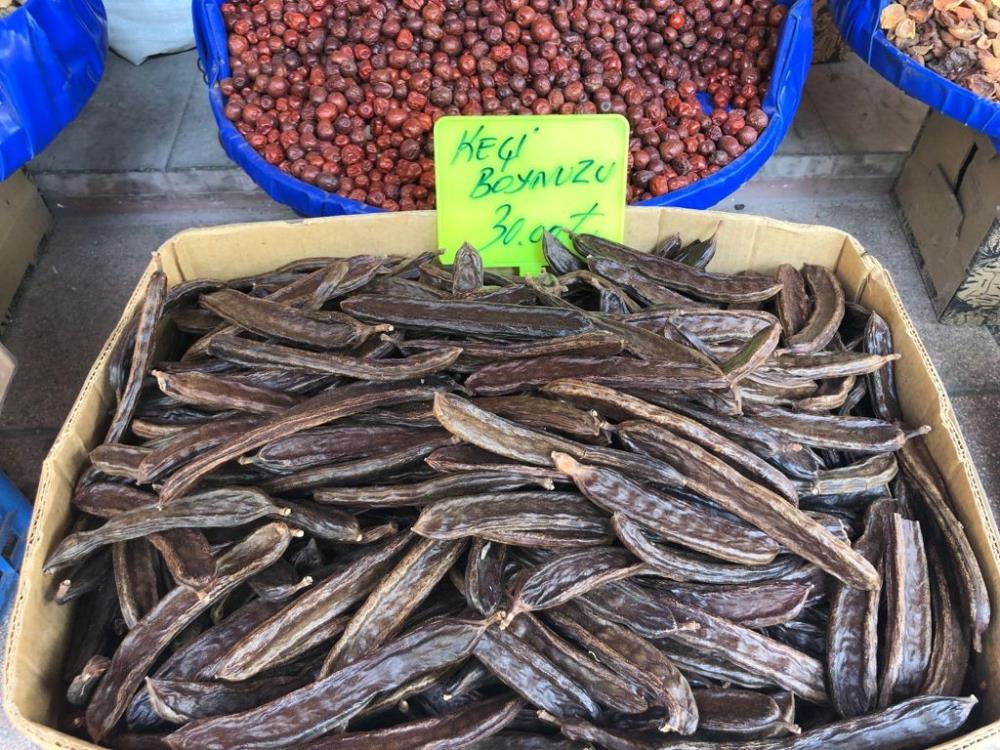 Keçiboynuzu fiyatında fırsatçılar işbaşında! Orman yangınlarını fırsata çevirdiler