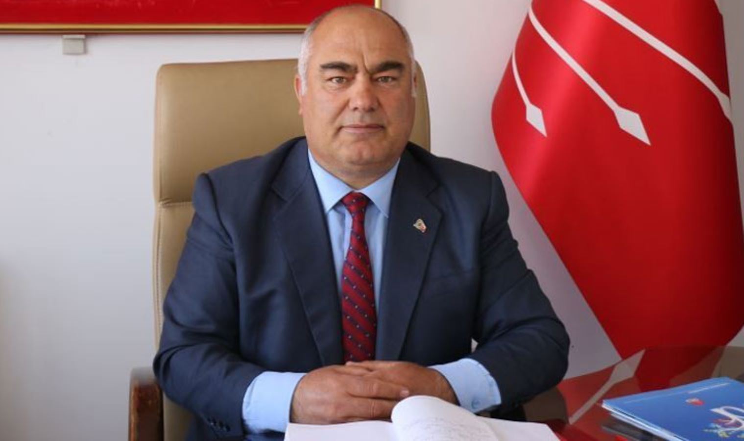 CHP'de yine taciz iddiası! Başkan Bülent Oğuz istifa etti