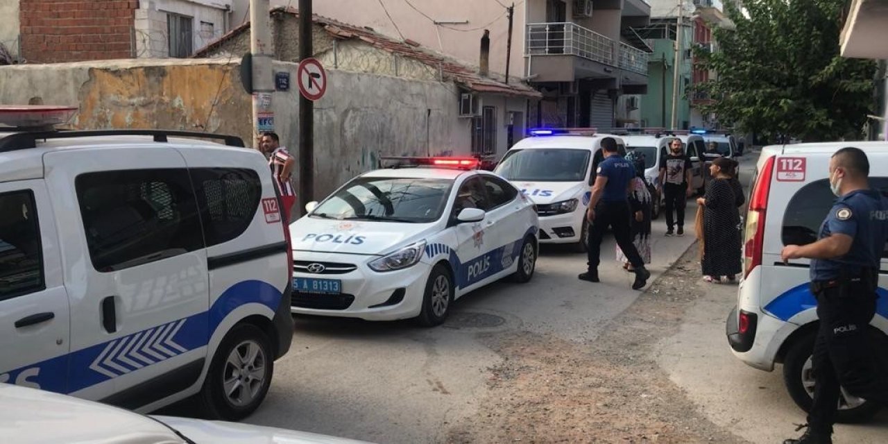 İzmir’de silahlı dehşet! 6’sı çocuk 12 yaralı
