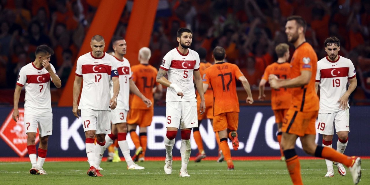 A Milliler Hollanda'da ağır yenildi