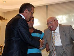 Şener Saadet'e mi katılacak?