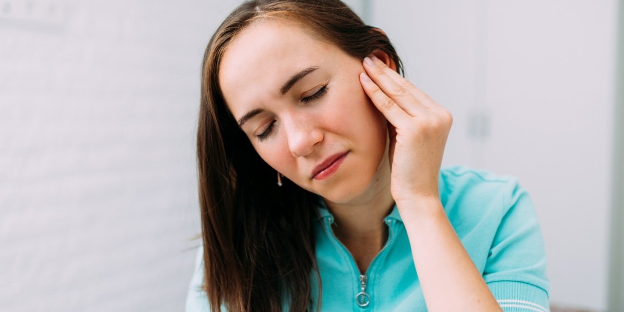 Kulaklarınız mı tıkanıyor? Geçmiyorsa dikkat