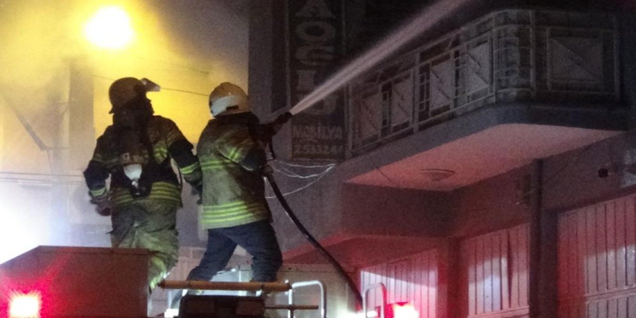 Mobilya atölyesinde korkutan yangın!