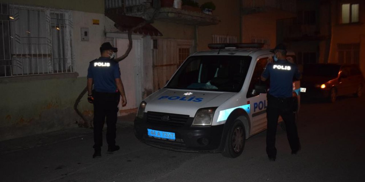 Malatya'da silahlı saldırı! Husumetlisine kurşun yağdırdı