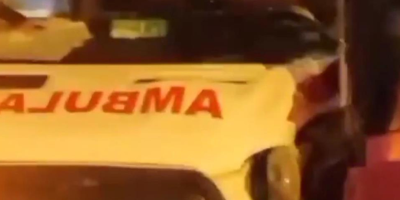 Hastadan dönen ambulans belediye otobüsüyle çarpıştı! 2 yaralı