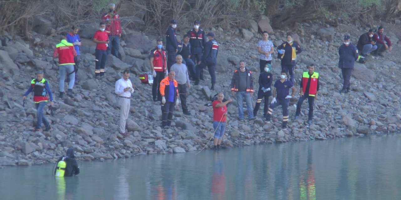 Oltasını kurtarmak isterken gölete düşen Beytullah Kılıç'ın cansız bedeni bulundu