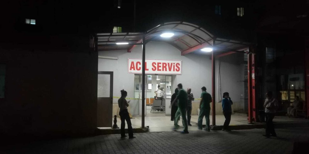 Laf atma kavgası kanlı bitti! 1 ağır yaralı