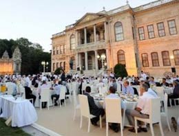 Şehit yakınlarını alkışlamasını istemedi