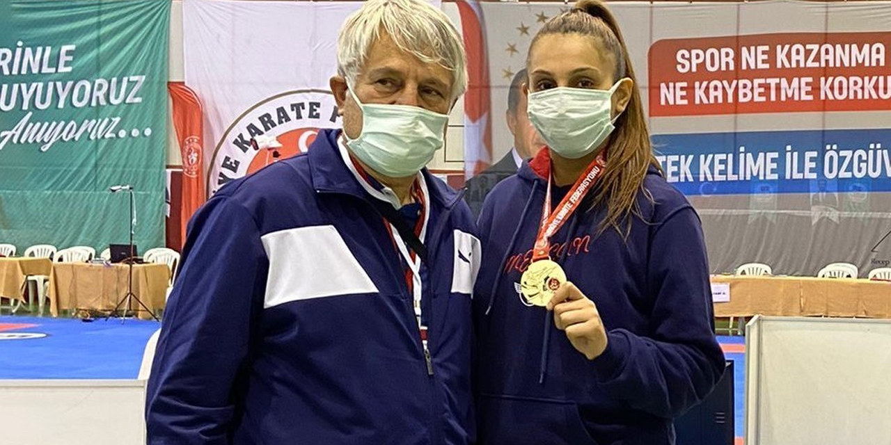 Antrenör babası çalıştırdı! Fatma Uygur karate şampiyonu oldu