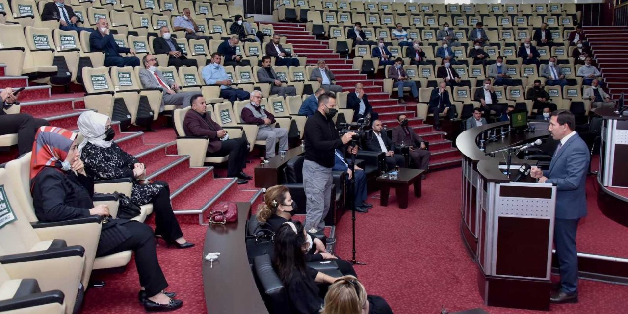 Karatay Kent Konseyi Genel Kurulu yapıldı! Abdurrahim Arslan yeniden başkan seçildi