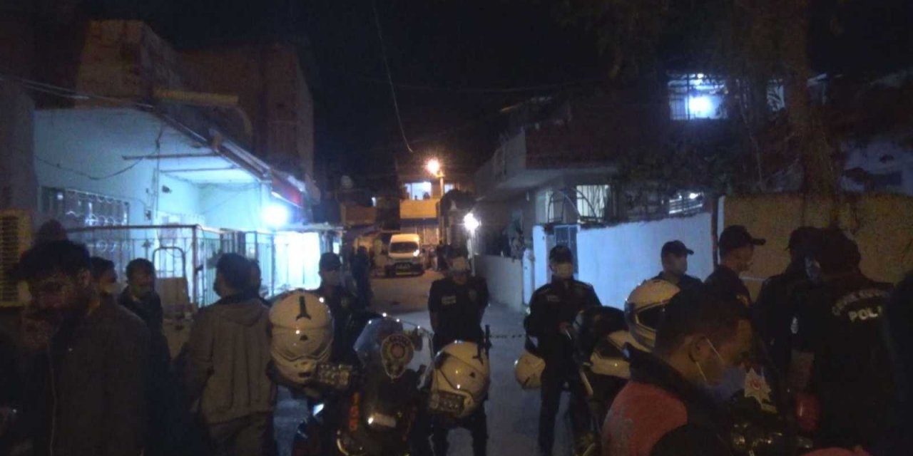 Akrabaların çocuk kavgası kanlı bitti! 1 ölü 5 yaralı