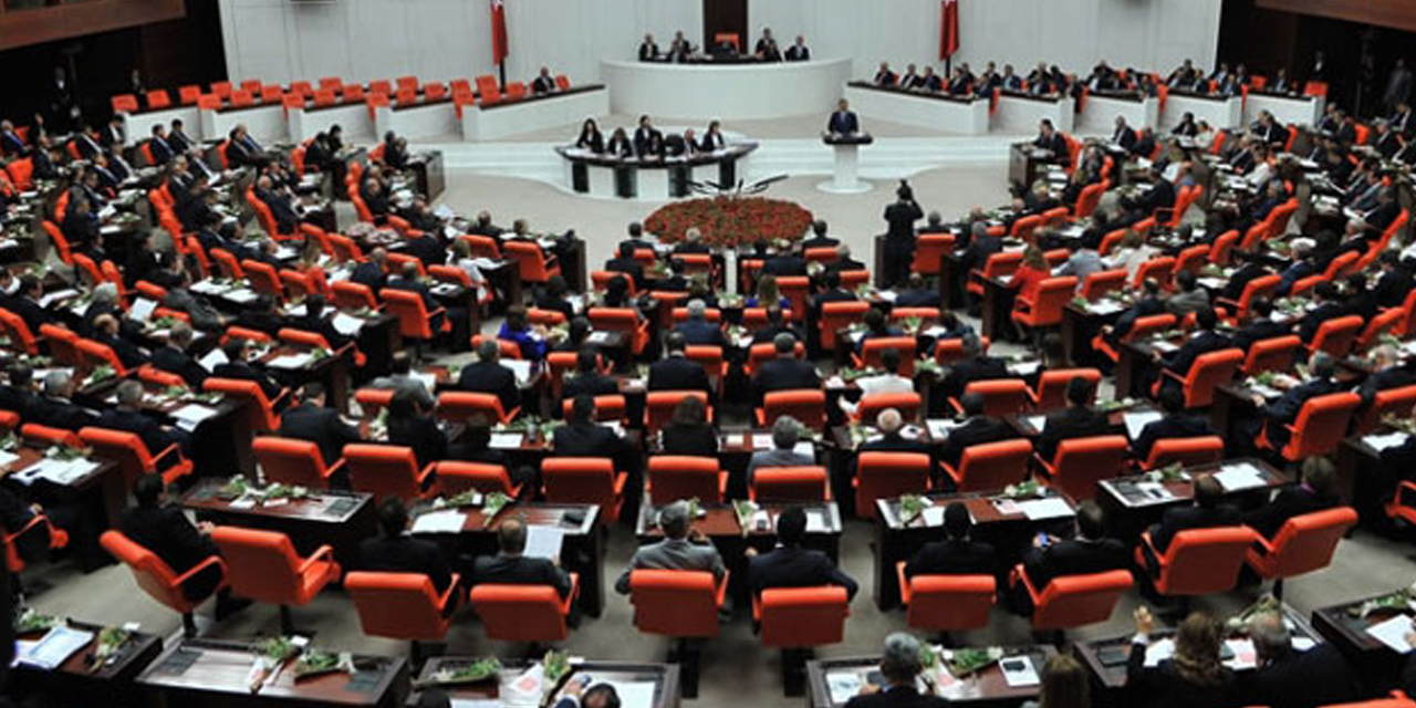 Paris İklim Anlaşması oy birliğiyle kabul edildi!