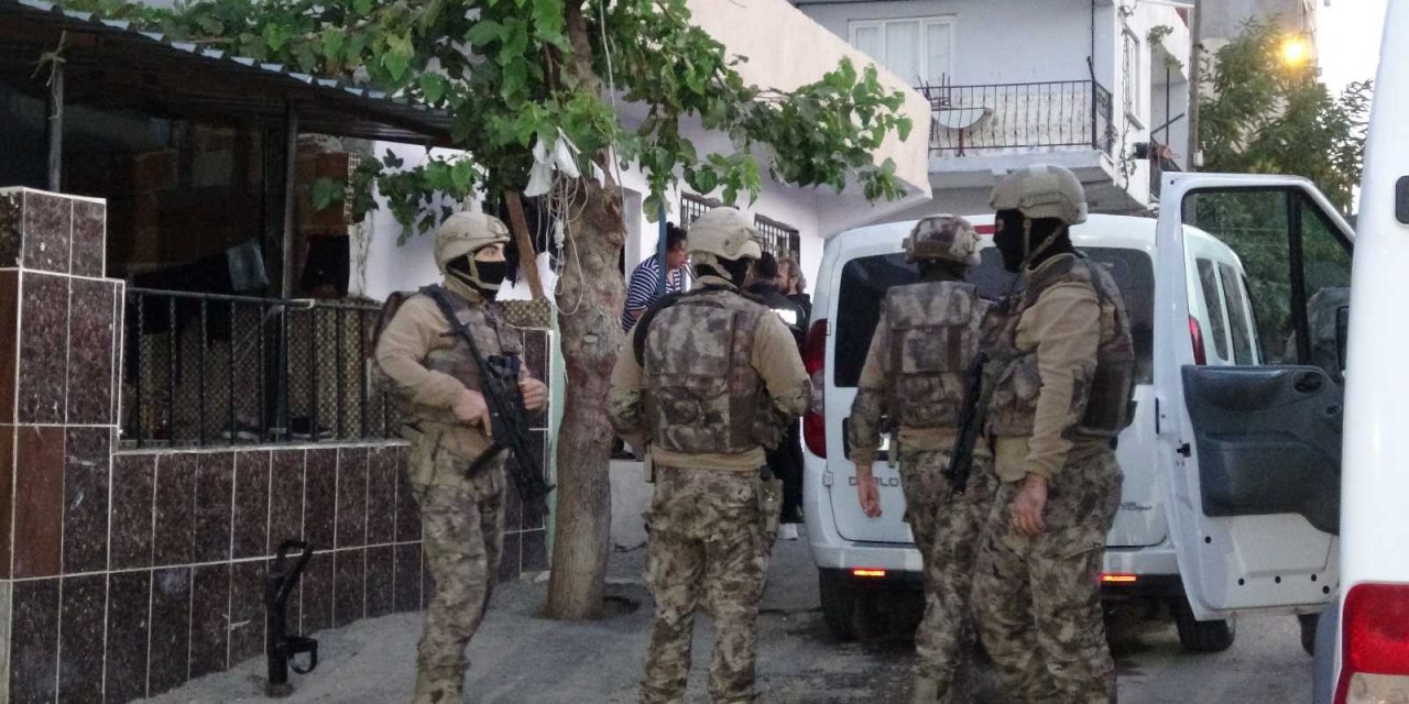 40 adrese eş zamanlı kaçak silah ticareti operasyonu! 32 gözaltı