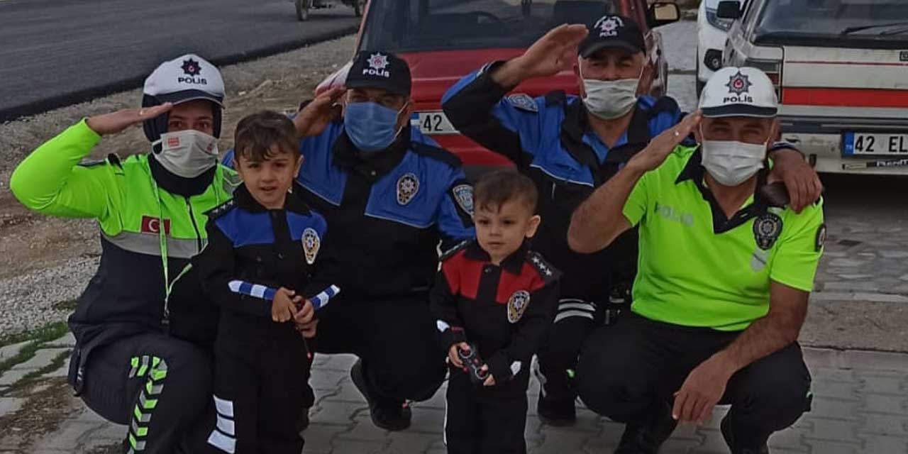Konyalı Eymen ve Uras kardeşlerin polislik sevinci! Konya Polisinden alkışlanacak hareket