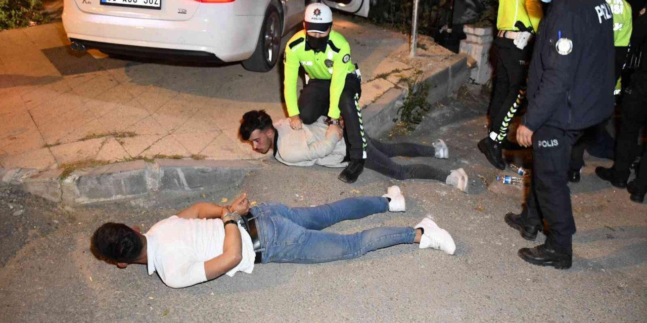 Aksaray'da polisten kaçan alkollü sürücü yerden kalkmadı