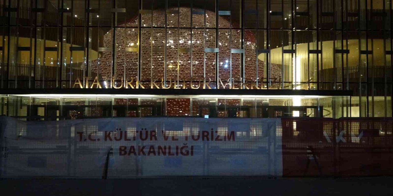 AKM 29 Ekim'e hazır! Işıklar yakıldı son rötuşlar yapıldı