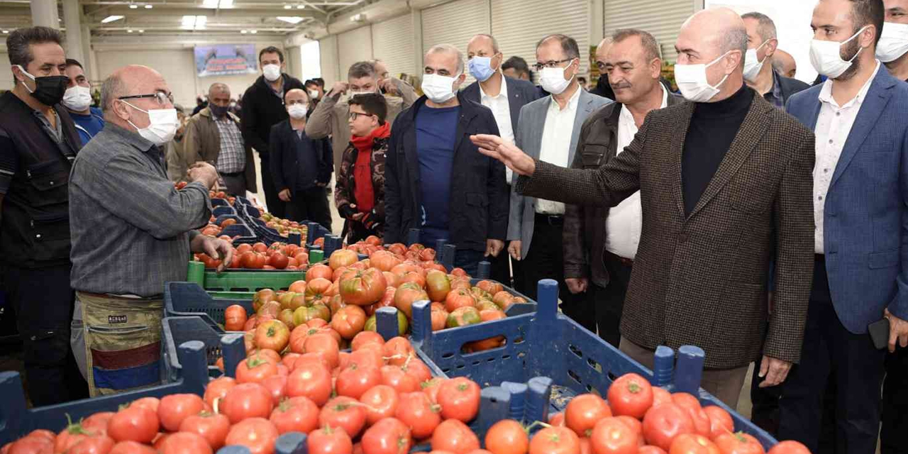 Konya Dumlupınar Kapalı Pazar Yeri dualarla hizmete açıldı