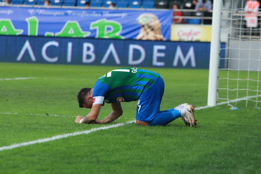 Süper Lig'de 5 aydır galibiyet alamayan tek takım Çaykur Rizespor