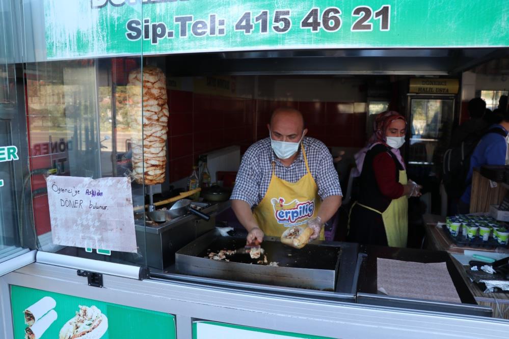 Karabük'te öğrencilerin süper kahramanı askıda döner uygulamasıyla takdir topluyor