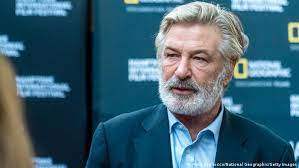Film yıldızı Alec Baldwin yanlışlıkla katil oldu