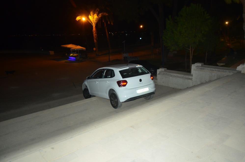 Navigasyonun yaptığını yap dediğini yapma! Antalya'da bayan sürücünün talihsizliği