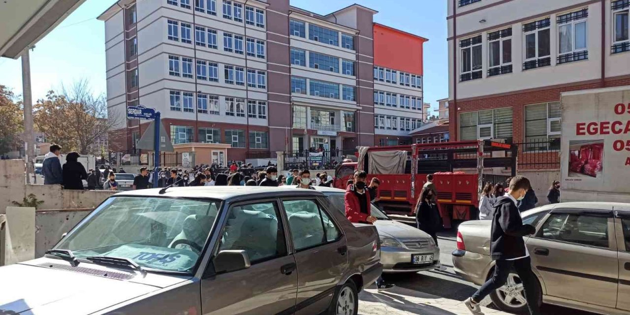 Ankara'da taciz iddiası ortalığı karıştırdı! Öğretmeni darp ettiler
