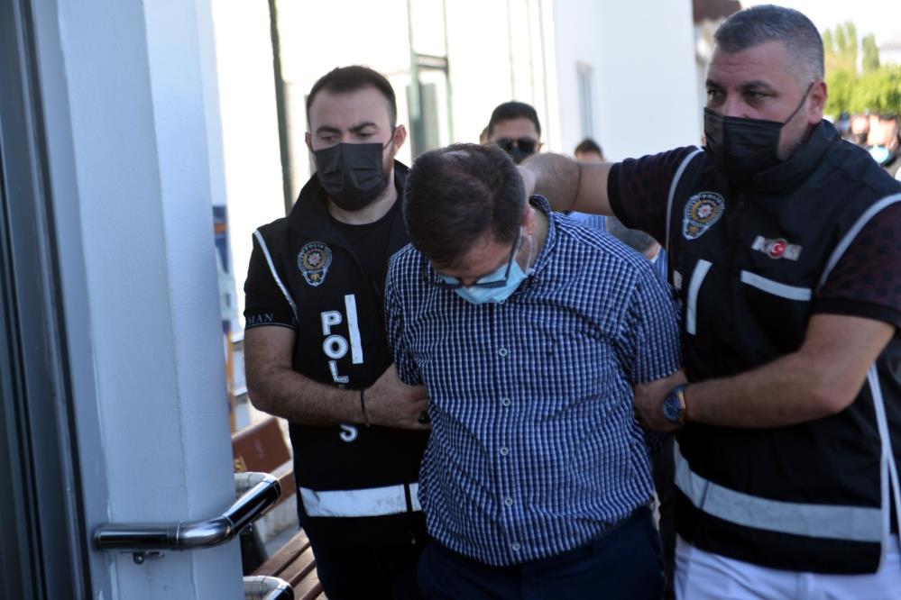 Adana Eski Milli Eğitim Müdürü yolsuzlukla suçlanıyor