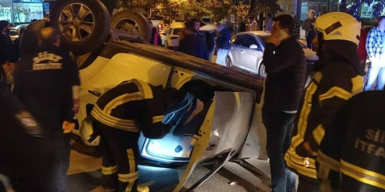 Park halindeki otomobile çarpan araç takla attı!