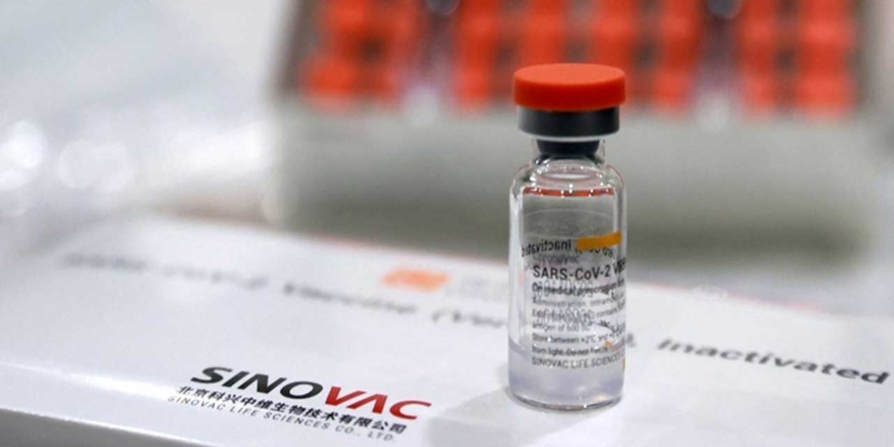 İki doz Sinovac aşısı olanlar aşısız sayılıyor