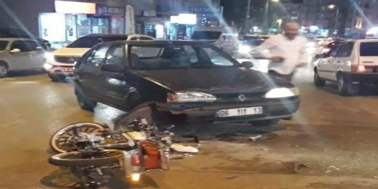 Çalıntı motosiklet otomobille çarpıştı! 1 yaralı