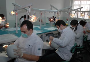 Günde 700 hasta tedavi görüyor