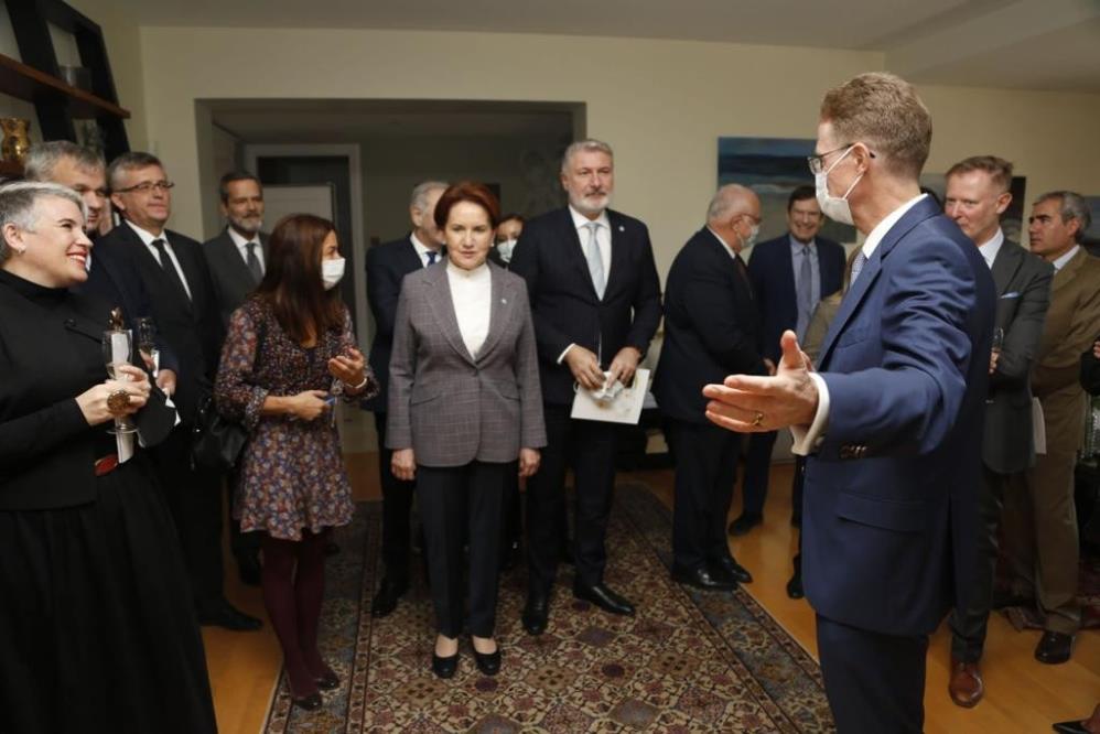 Meral Akşener'den 10 Kasım'da AB görüşmesi