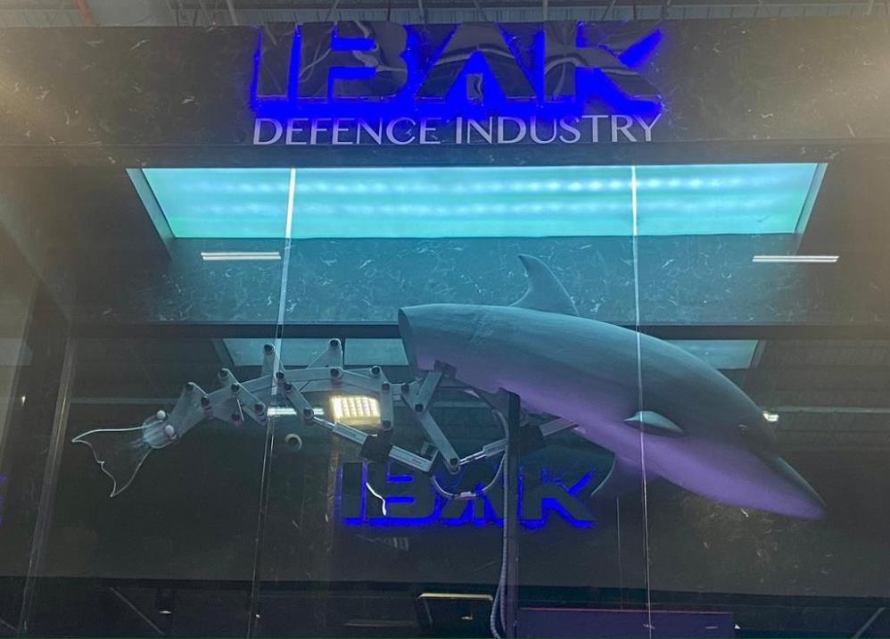Yerli yunus balığı robotu suya ineceği tarihi bekliyor