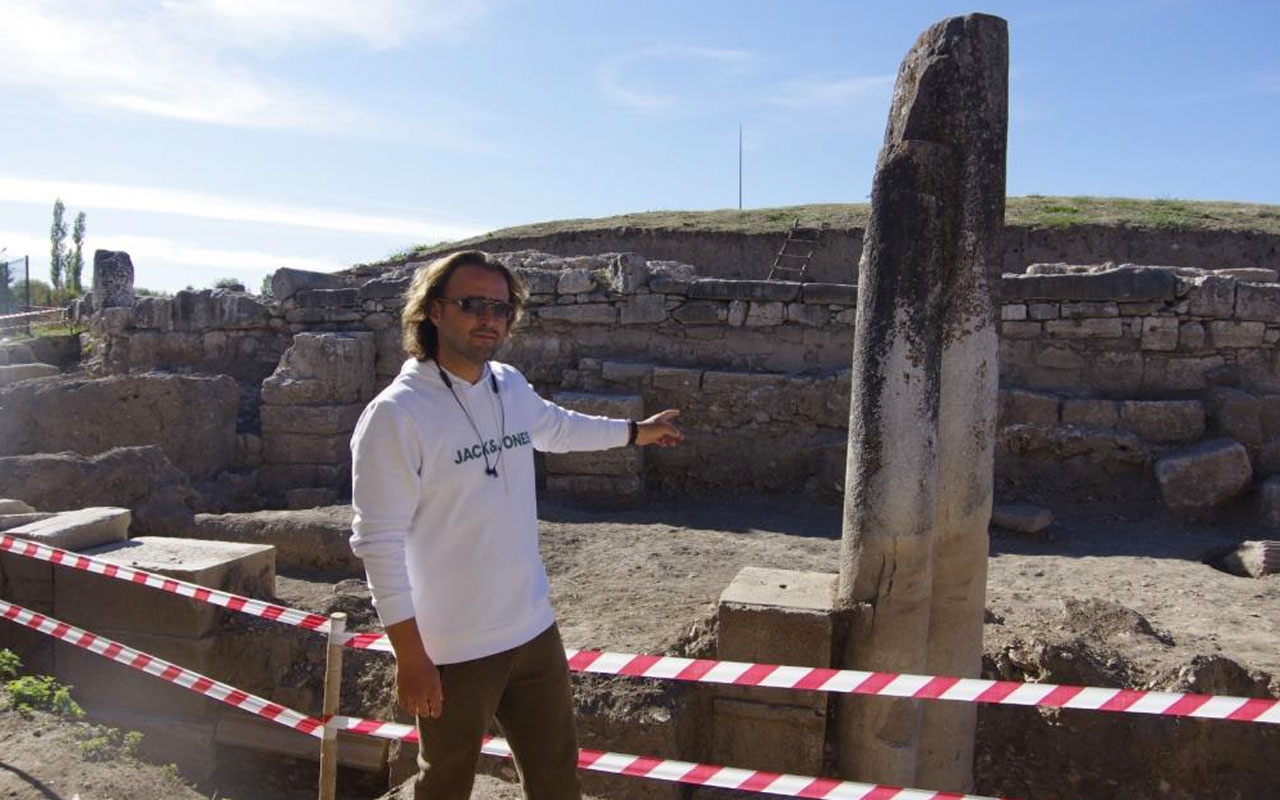 Her gördüğünüz taşa dua okumayın: Kütahya'daki mezar boş çıktı