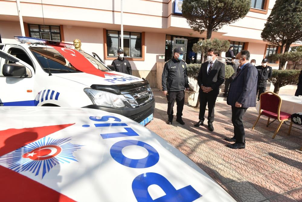 Karatay Belediyesi'nden emniyet teşkilatına araç takviyesi