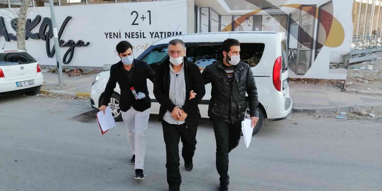 Aksaray'da dehşet! Uyuyan eşini 4 yerinden bıçakladı