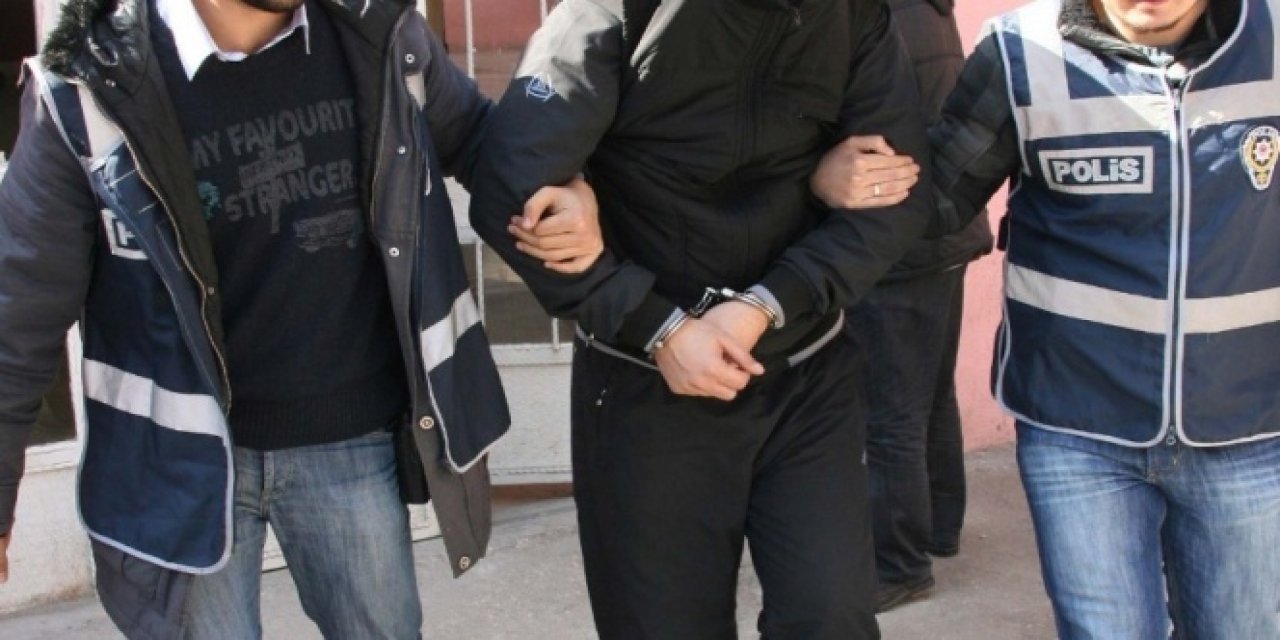 FETÖ’nün gaybubet evlerine eş zamanlı operasyon! 31 gözaltı