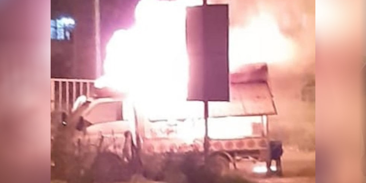 Afyon'da seyyar tatlı aracı alev topuna döndü! 1 yaralı