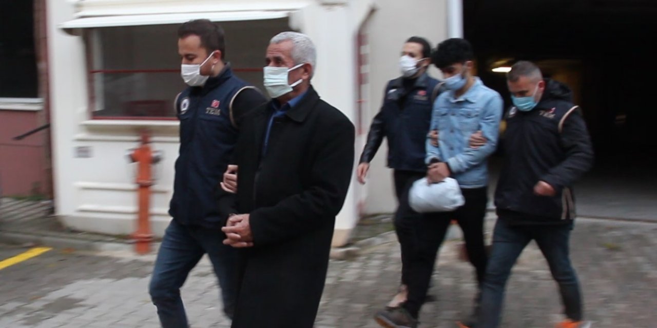 Manisa’da PKK operasyonunda gözaltına alınan 6 zanlıdan 2'si tutuklandı