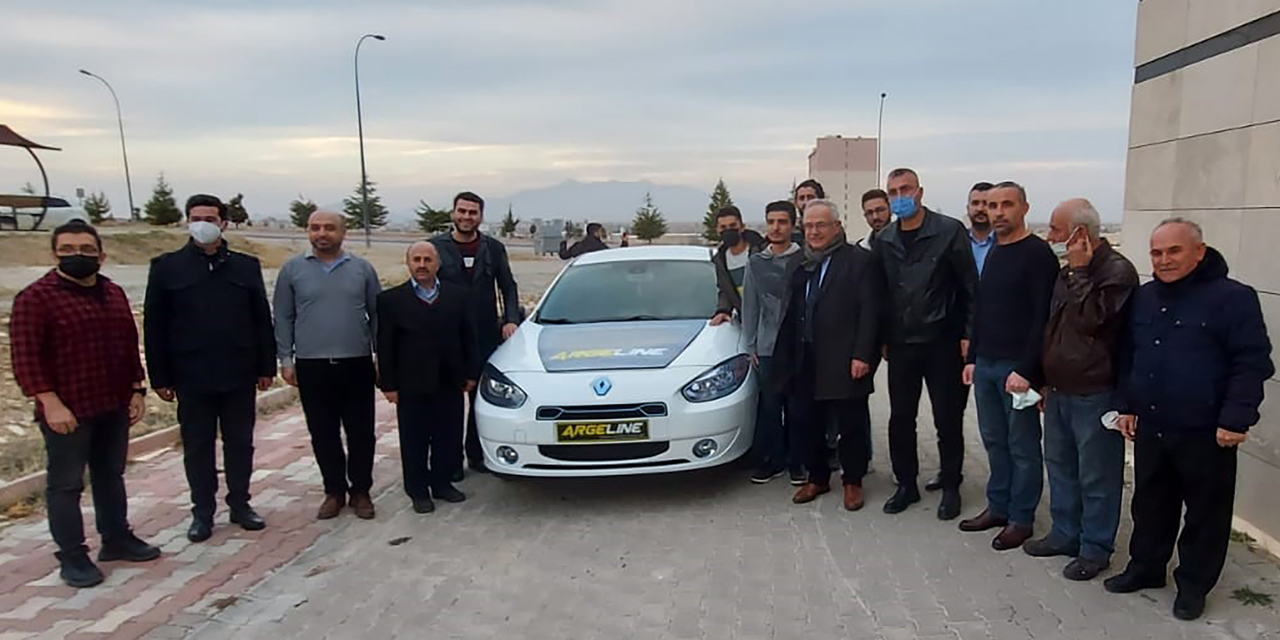 Türkiye'de bir ilk! KMÜ'de elektrikli araç eğitimi verilecek