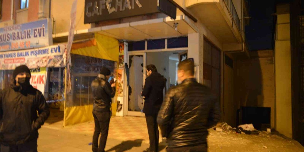 Ankara'da ortağına kızıp iş yerine arabayla dalan Murat Öztok tabancayla vurularak öldü