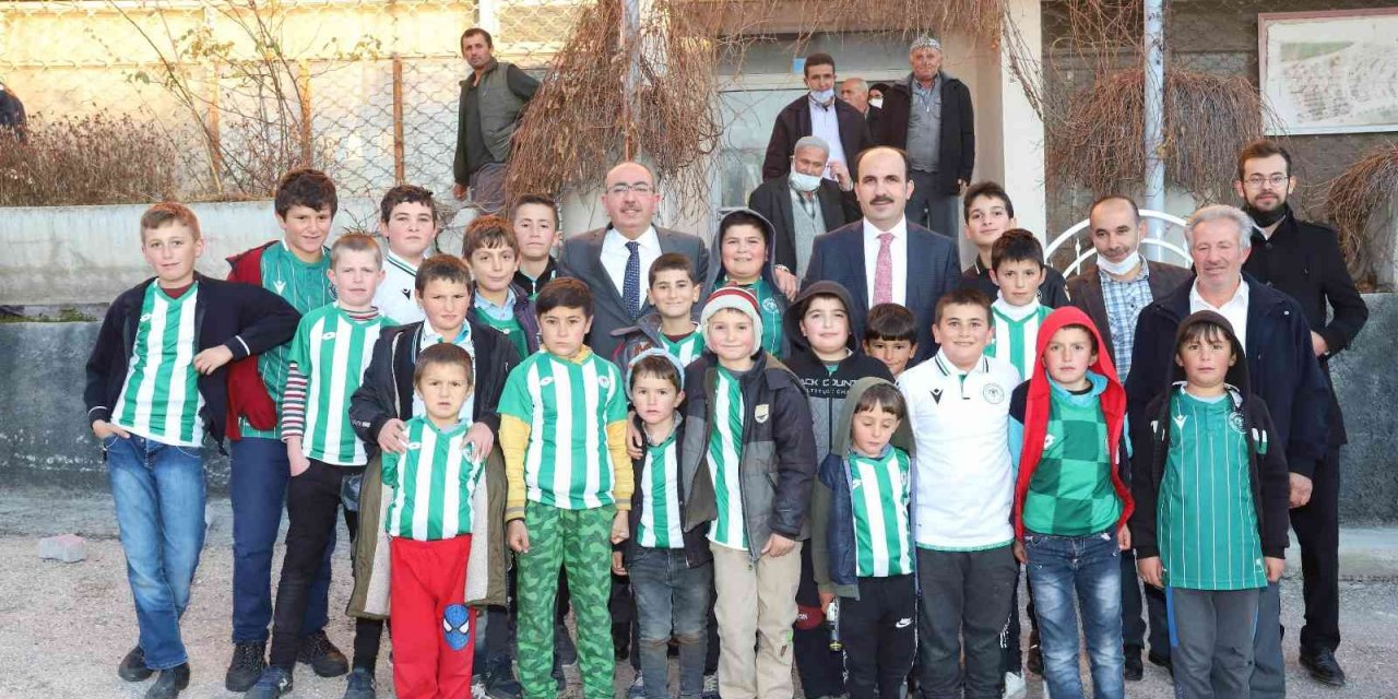 Başkan Altay ve Kavuş Meram'da vatandaşlarla buluştu