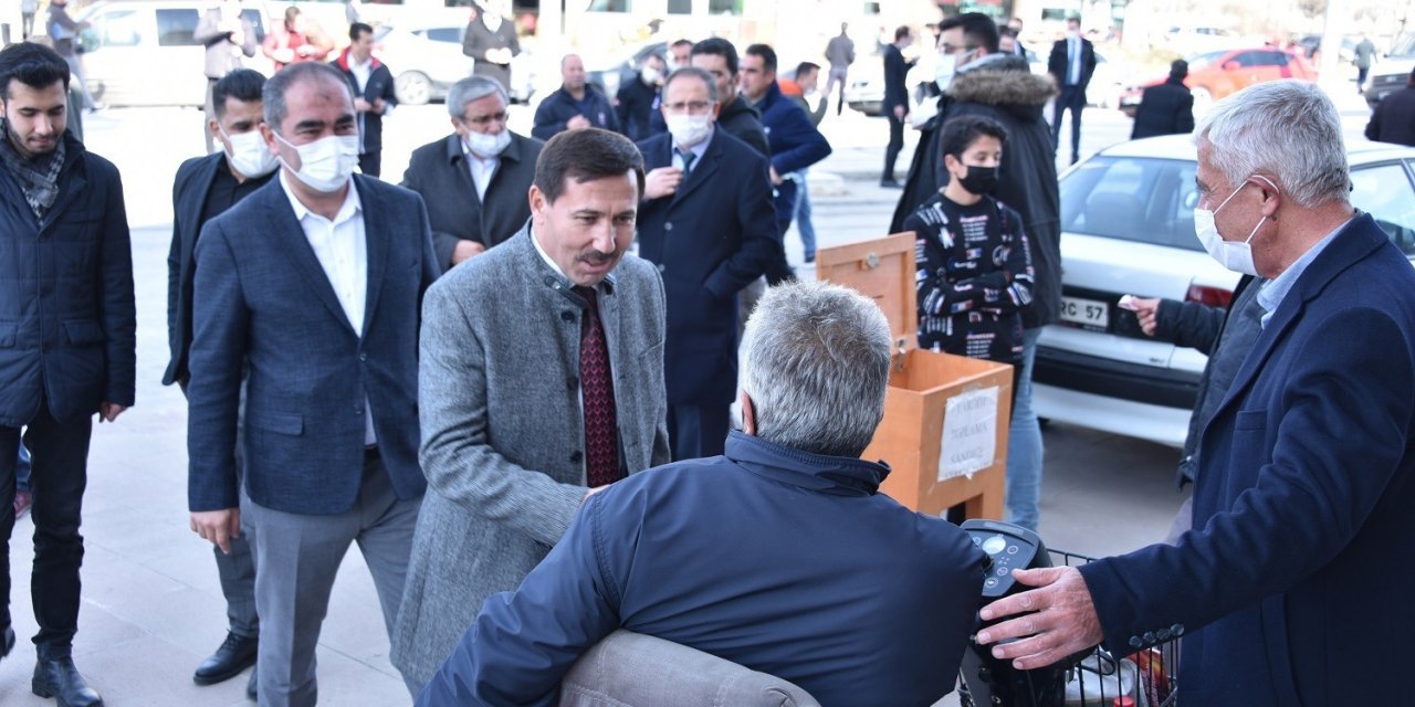 Başkan Hasan Kılca Akabe Mahallesi'nde vatandaşlarla buluştu